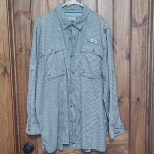 Magellan Green & White Long Sleeve Button-Up Shirt. Size XL